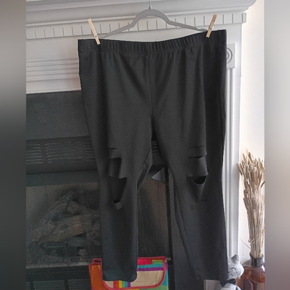 Adult 5XL Black Cut-out Leggings